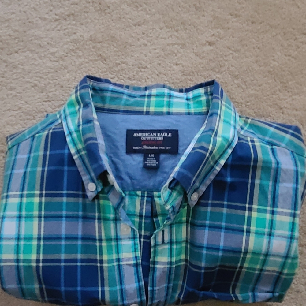 American Eagle button down